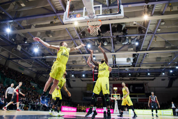 球队的防守 球队的防守