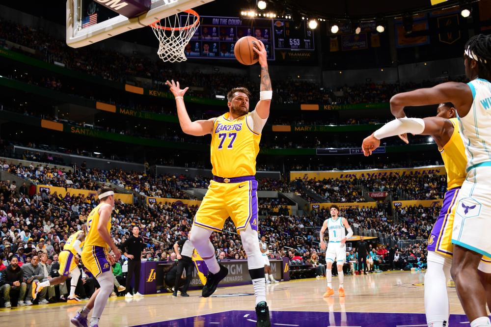 凭借自己卓 凭借自己卓