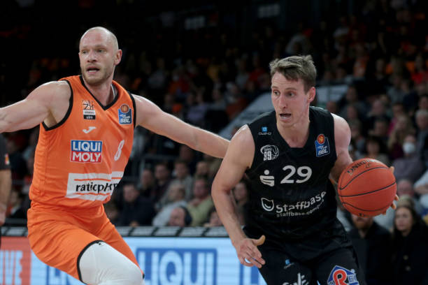 外界对运动 外界对运动